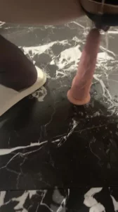骚笔自慰勾引